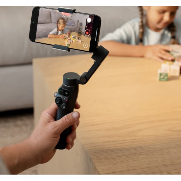 Электрический стабилизатор DJI Osmo Mobile 8 в Иркутске