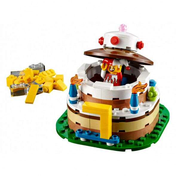 Конструктор LEGO Seasonal 40153 Торт на День Рождения в Иркутске