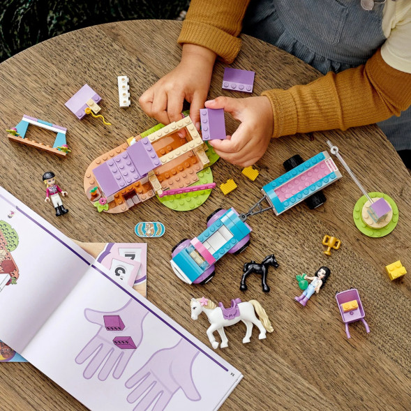 Конструктор LEGO Friends 41441 Тренировка лошади и прицеп для перевозки в Иркутске