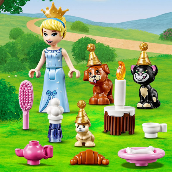 Конструктор LEGO Disney Princess 43178 Праздник в замке Золушки  в Иркутске