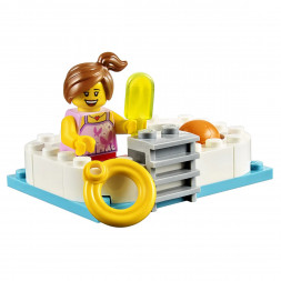 Конструктор LEGO Juniors 10686 Семейный домик